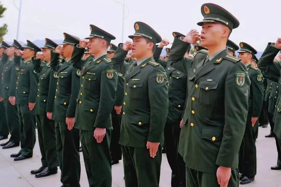 中国现役军人有多少 现役军人工资一览表-大连之家