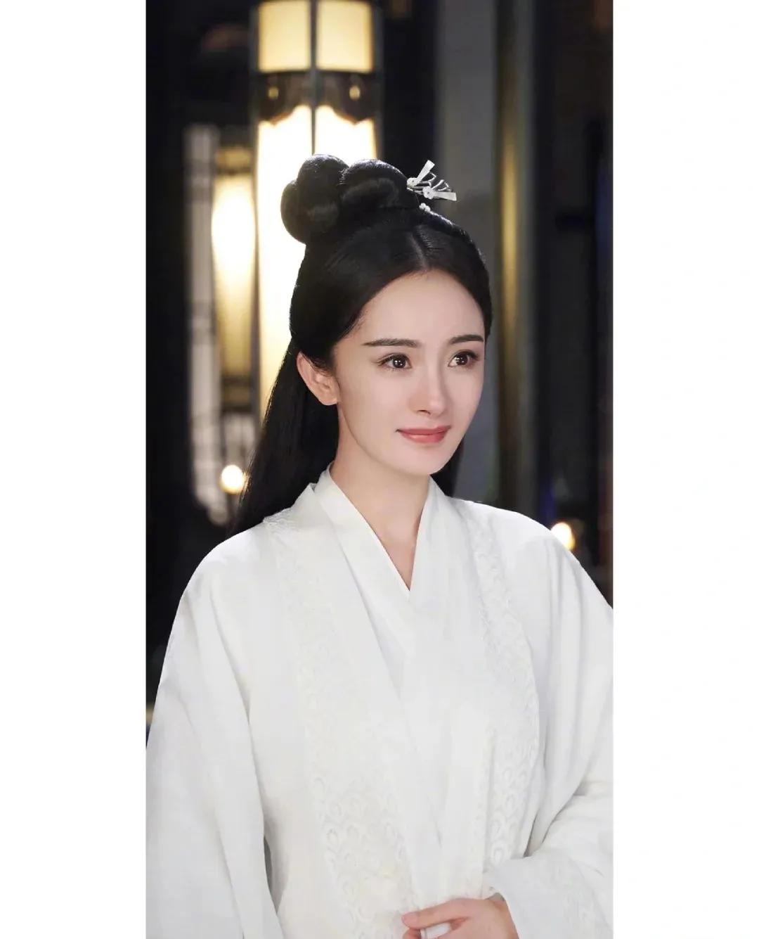 杨幂古装扮相太惊艳了