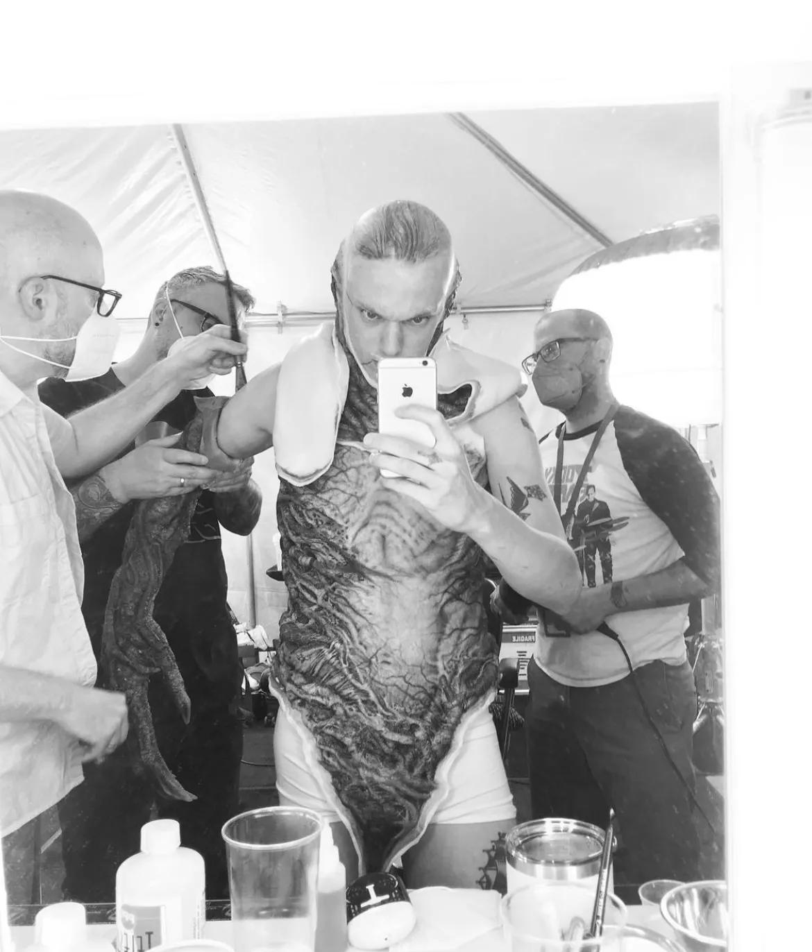 《怪奇物语》第四季新角色001帅爆啦