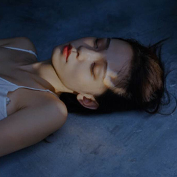 晚安优秀的句子文案，要睡了，我帮你关一下月亮