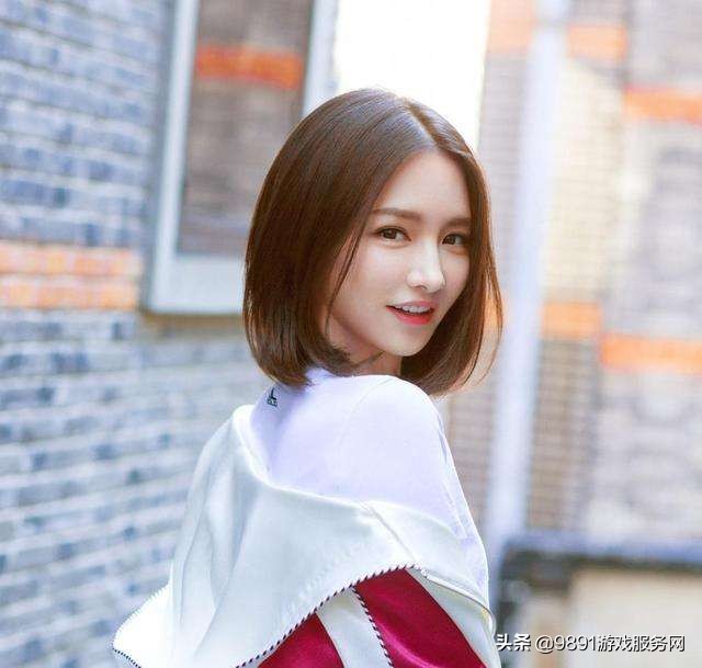 19歲電競天才少女（天才少年神同步？歐洲簽約首位女性ADC選手，年僅19歲長相酷似JKL）