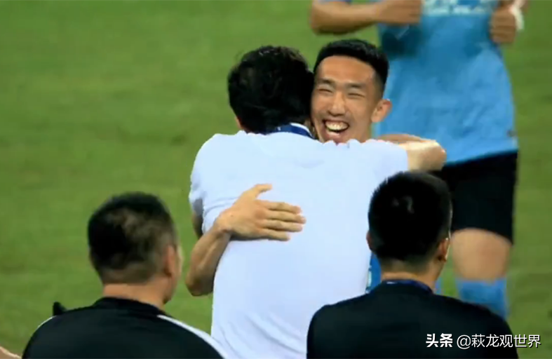 CCTV5直播广州城VS大连人！谢晖锁定黑又硬 拿3分需解决最后20分钟