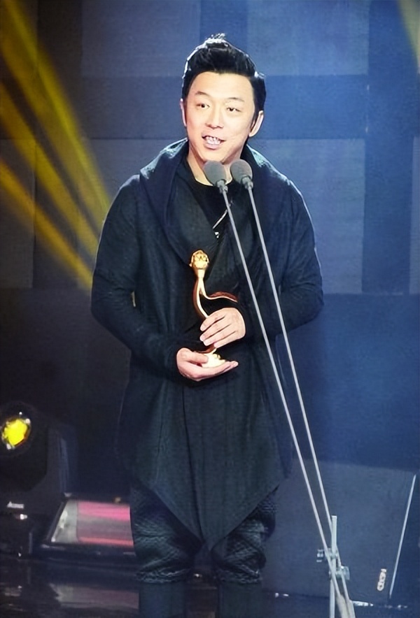 娱乐圈的水有多深？明星咖位决定红毯待遇，杨紫、鞠婧祎差距太大