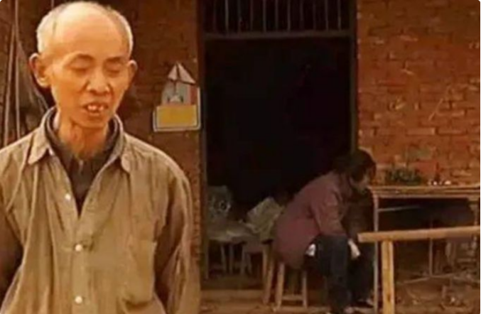 大学生何成慧视频（1995年）