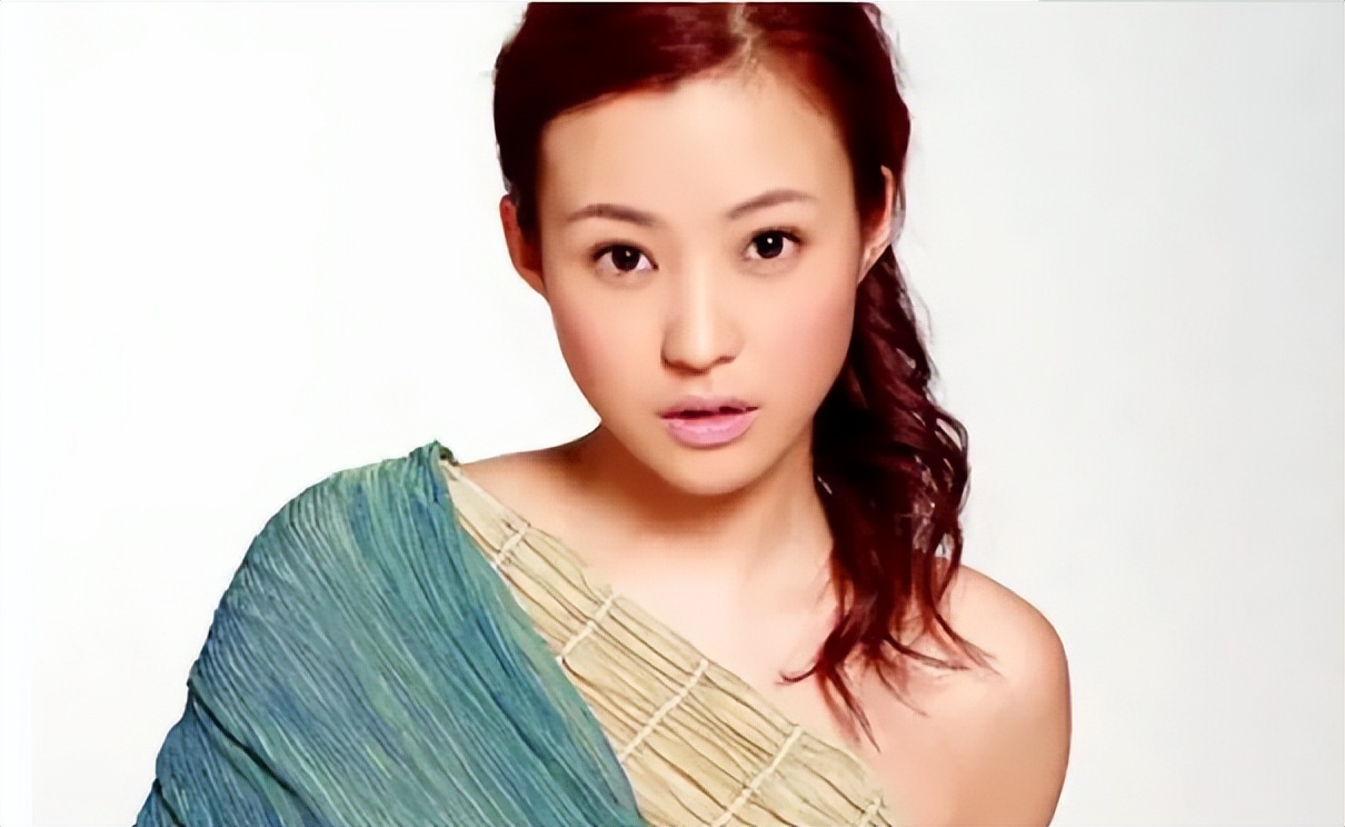 这10位女星，都曾是上戏校花，如今有人整容、有人被家暴