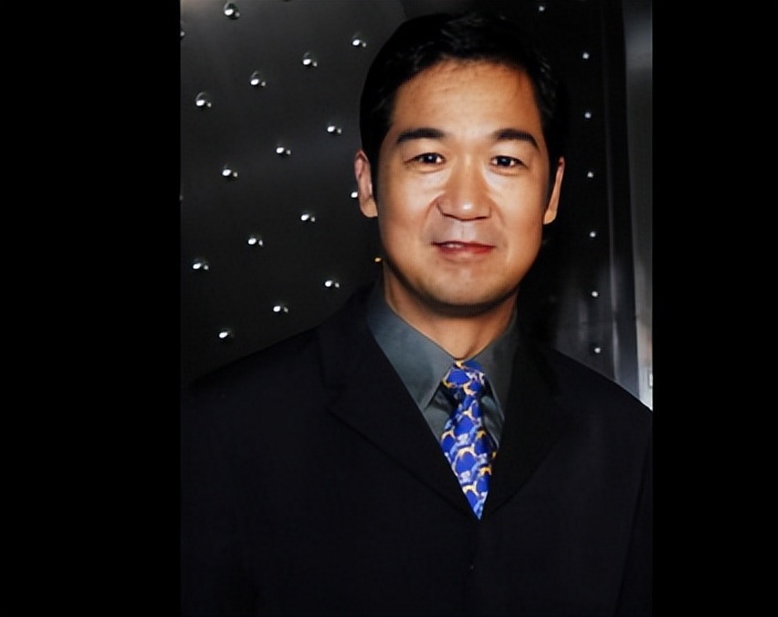 落魄时感恩妻子陪伴，辉煌时却说不是真爱，可笑的6位圈内大名人