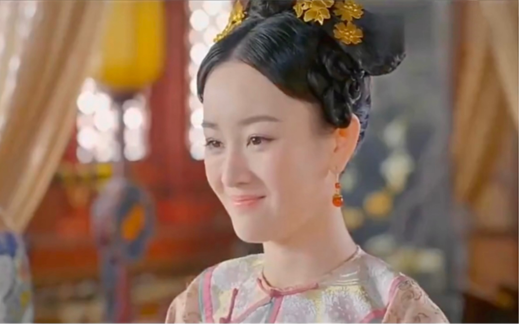 其实早在她拍摄《鹿鼎记》的时候,就有网友发现她的脸和以前不太一样