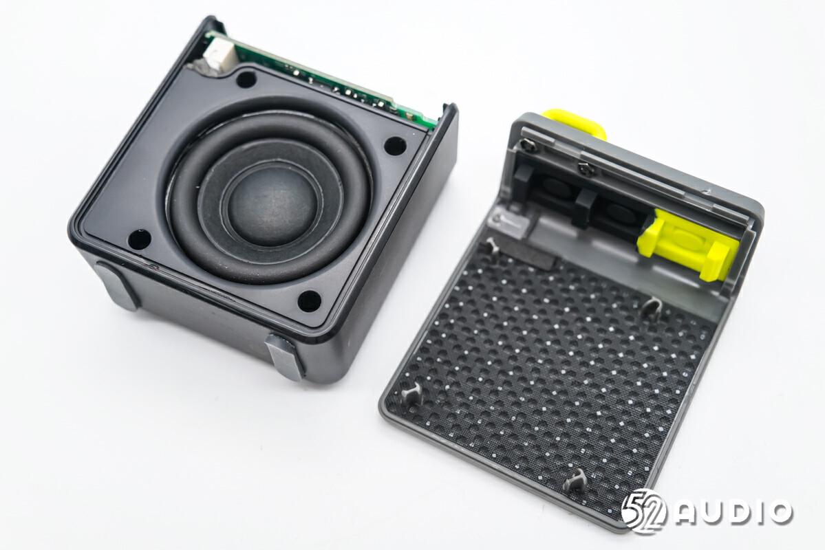 edifier漫步者m0便携式蓝牙音箱拆解,搭载40mm喇叭,支持蓝牙5.