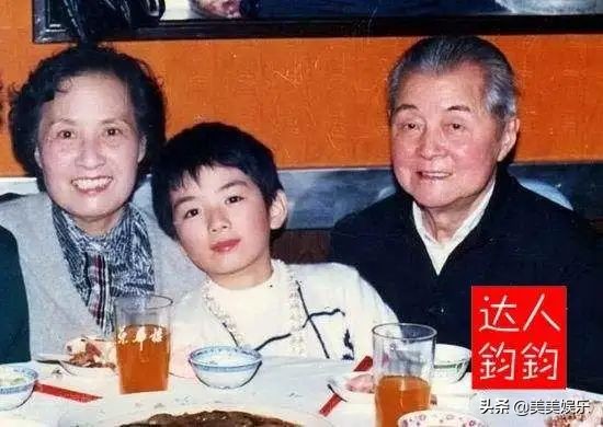 黄奕前夫(黄奕和前夫撕逼5年，出轨家暴抢孩子，如今终于解脱了)