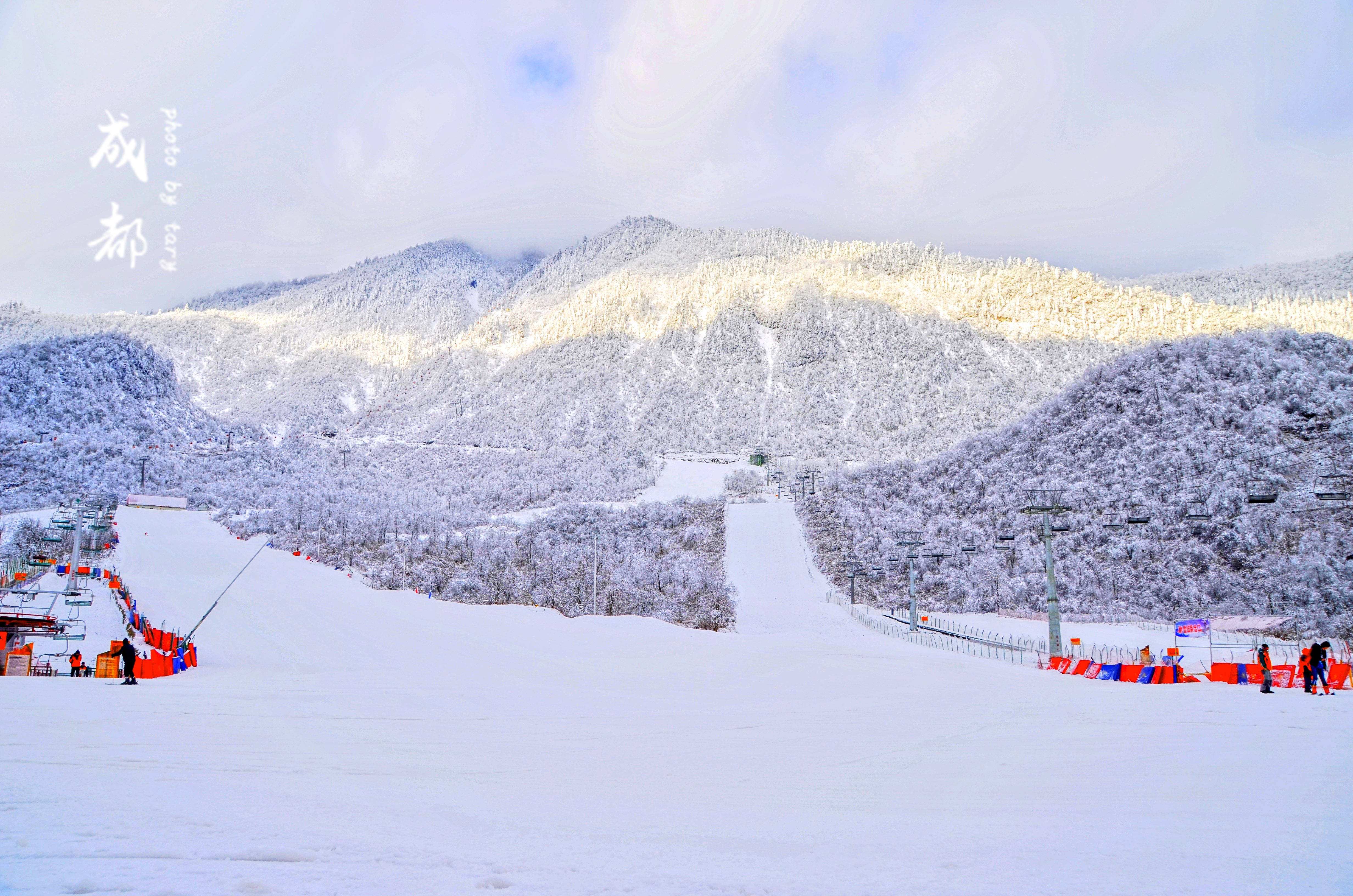 滑雪场高级道多少度(中国顶尖的十座滑雪场！南方居然只有一座？)