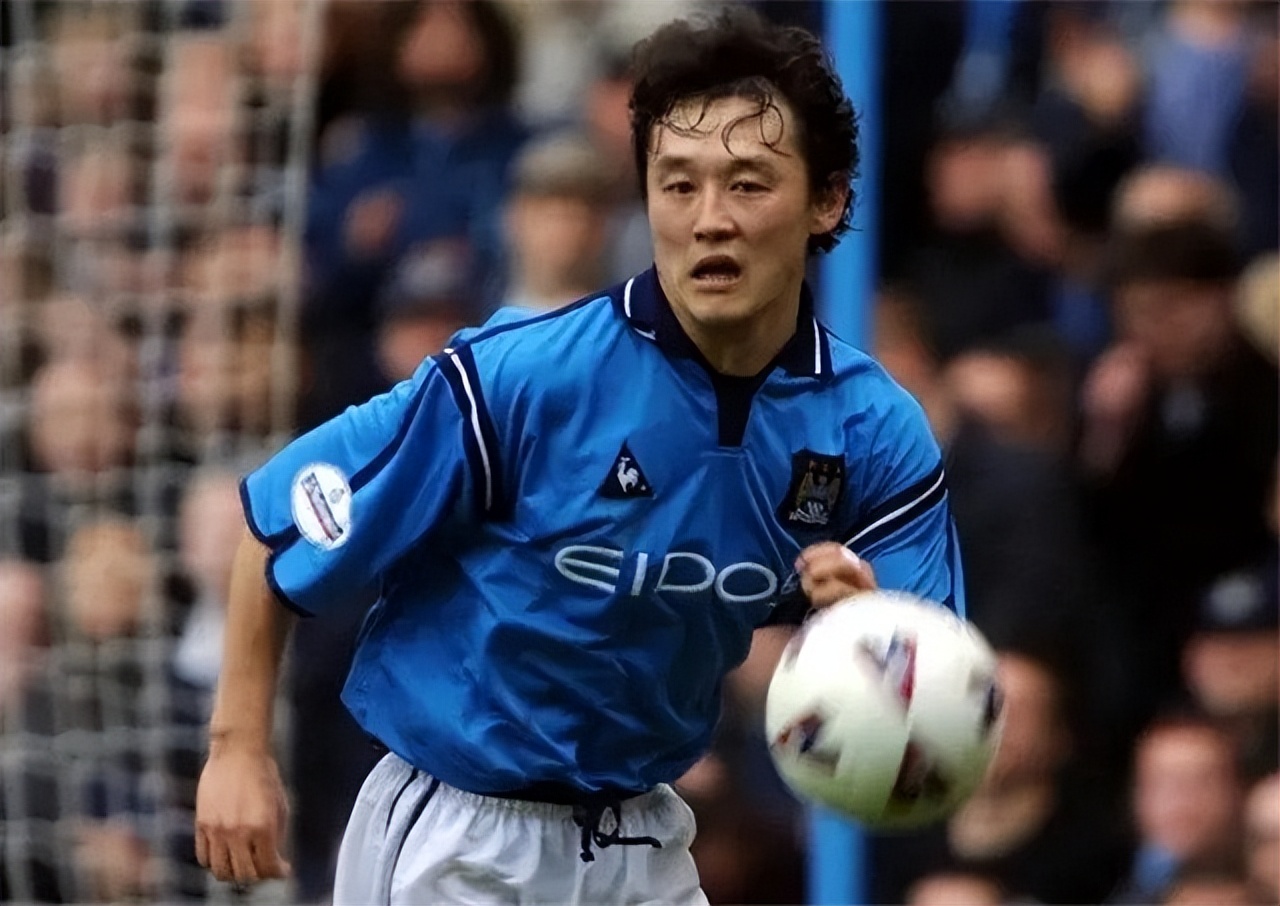 足球运动员简介(已退役的孙继海,足球生涯亮点不断,他老婆是个川妹子