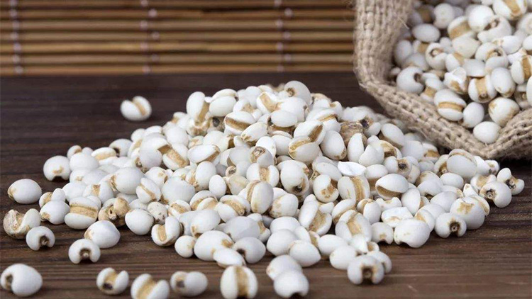 年纪越大越要吃粗粮？尤其是50岁后的中老年人，3种粗粮不能少