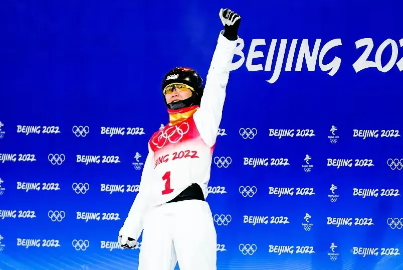 24届奥运会中国金牌(北京冬奥会金牌突破历史！你知道历届冬奥会中国的金牌数吗？)