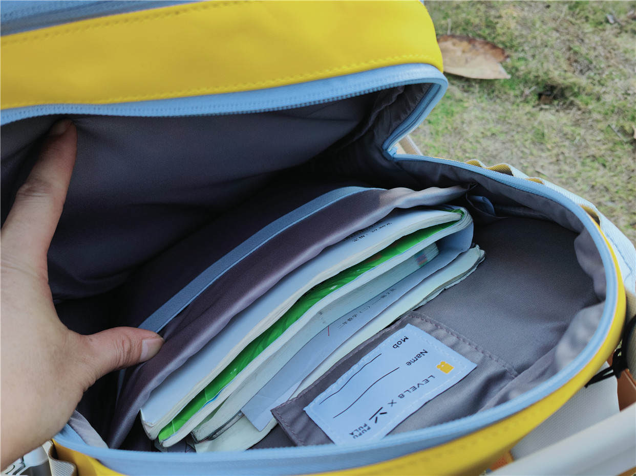 地平线8号儿童背包体验，释压护脊还颜值在线，这特么也太能造了