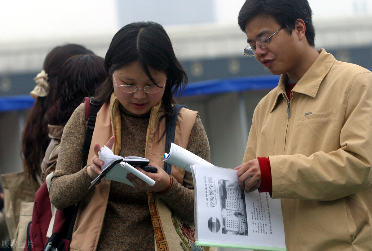 为何找个满意的工作很困难，大学生就业难的五大原因，你了解吗？