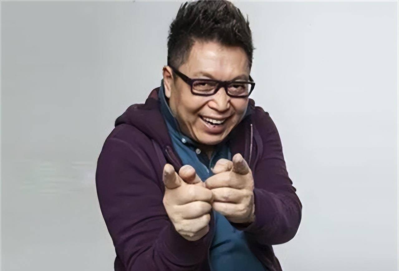 2婚2离,61岁被9.8亿富婆倒追,"丑男"王为念有啥魅力?