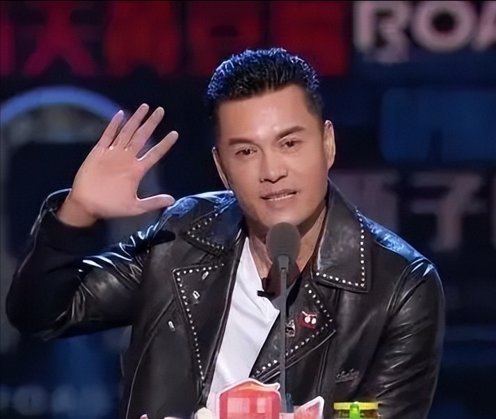 娱乐圈十大不老男神，刘德华上榜，何炅进不了前五