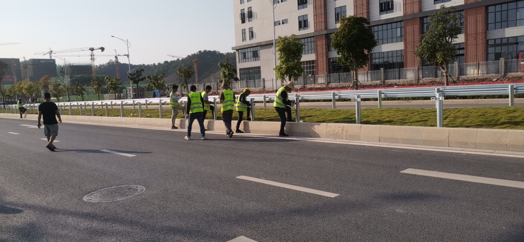 疫情之下，那些交通设施人鲜为人知的心酸