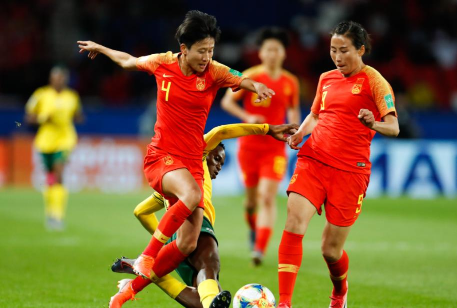 最新排名！中国女足世界排名再升1位，恭喜水庆霞，陈戌源惭愧！