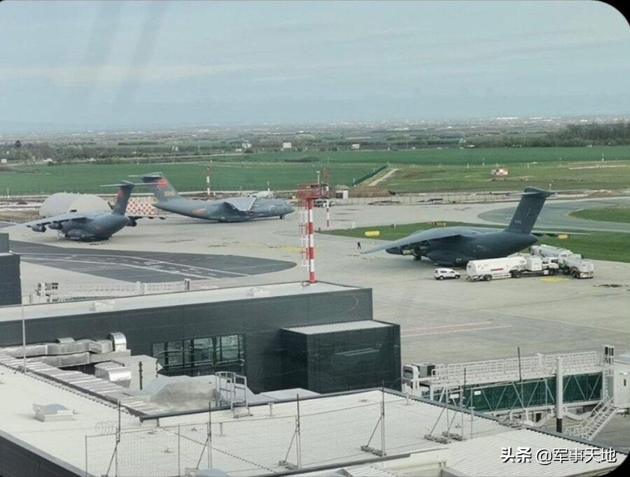 6�ܶ�12�ܣ���ӡս��������ж��Աȣ��Ҿ�ս������Ǳ��Զ��ӡ��