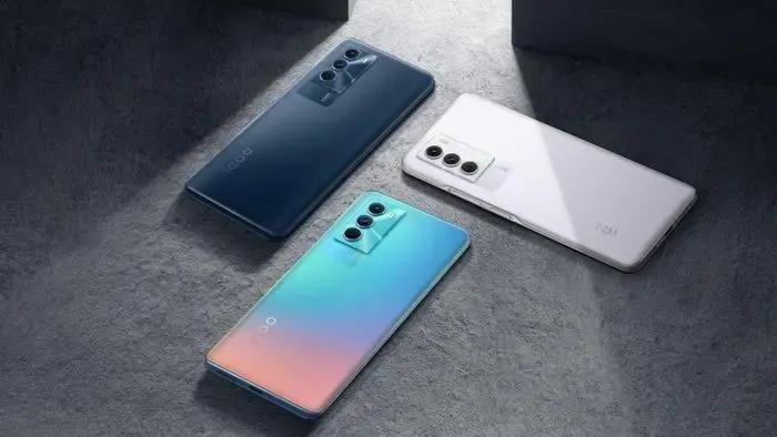 2022年七月预算1500-2000最值得购买的手机