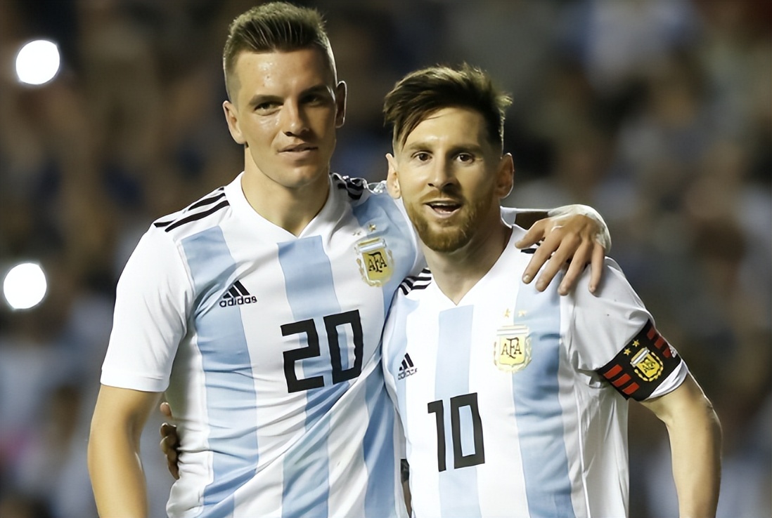阿根廷足球队员有谁(又有3人被弃！阿根廷世界杯26人名单曝光：最终4选2，梅西冲首冠)
