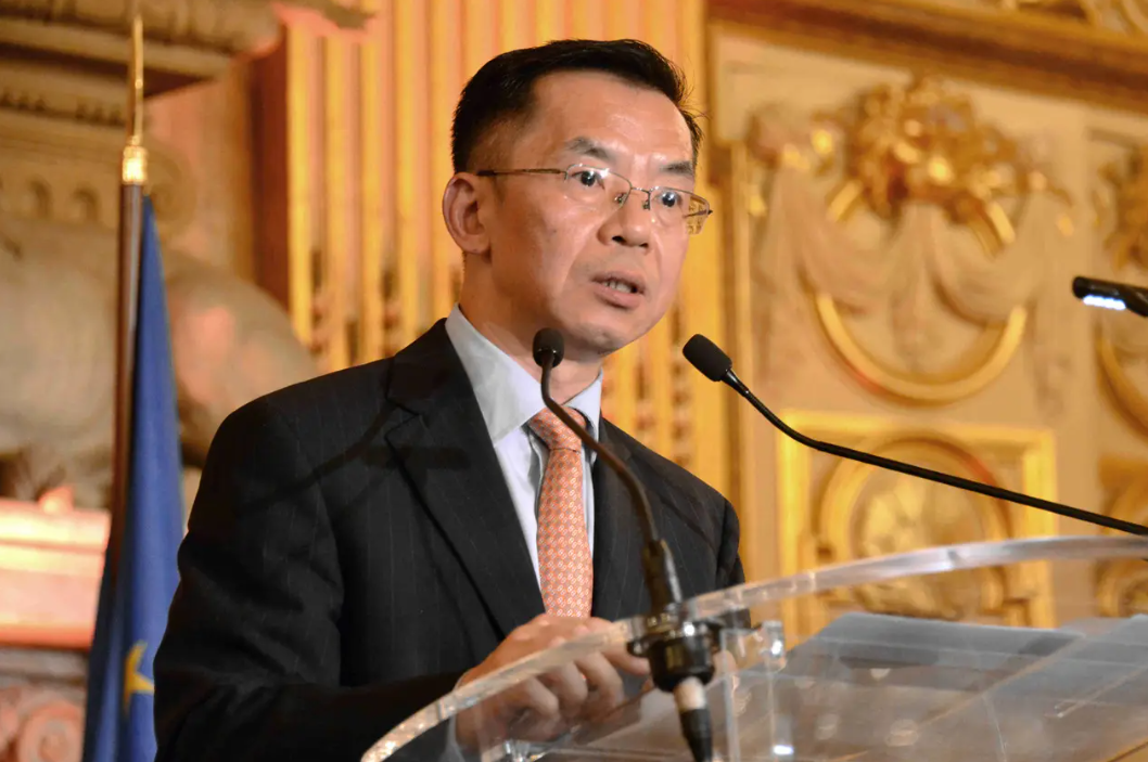 ����̨������������ɾ����ֽ���죬���������飺���齭�ڲ���