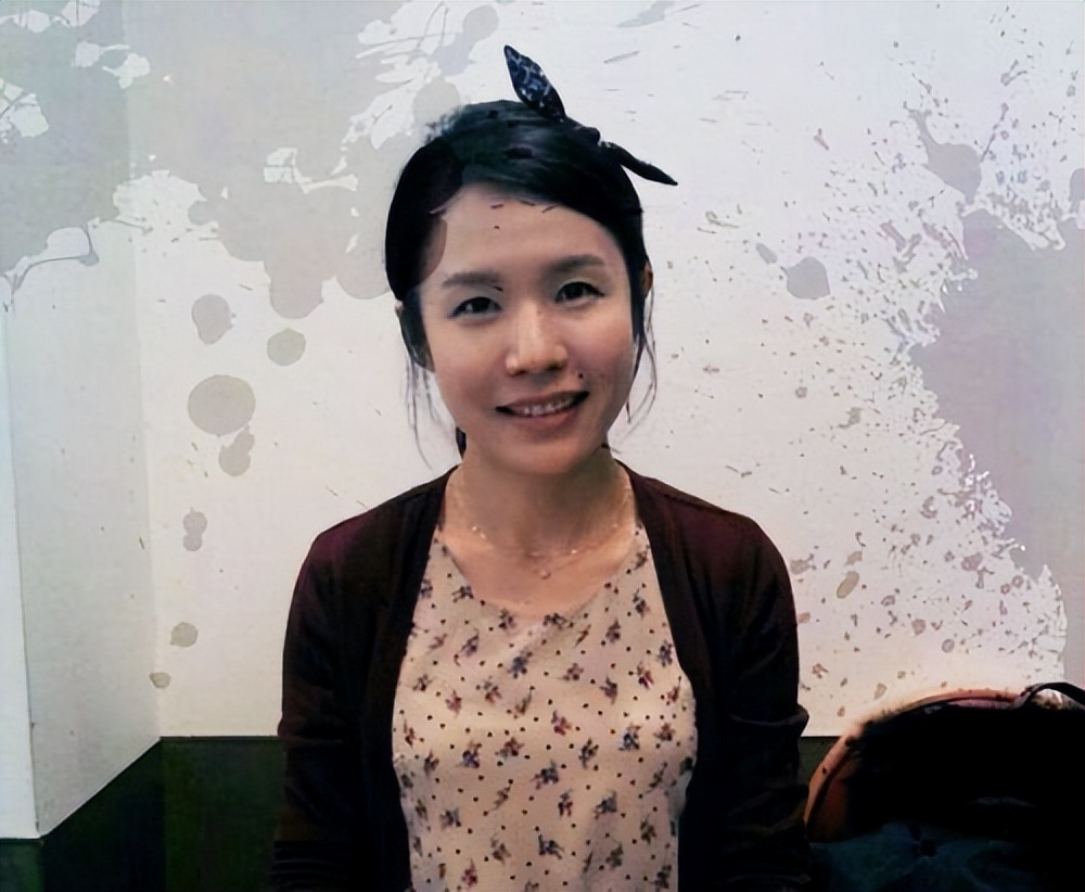 故事：前夫、继子离奇丧命！韩国白富美真实演绎“逆我者亡”