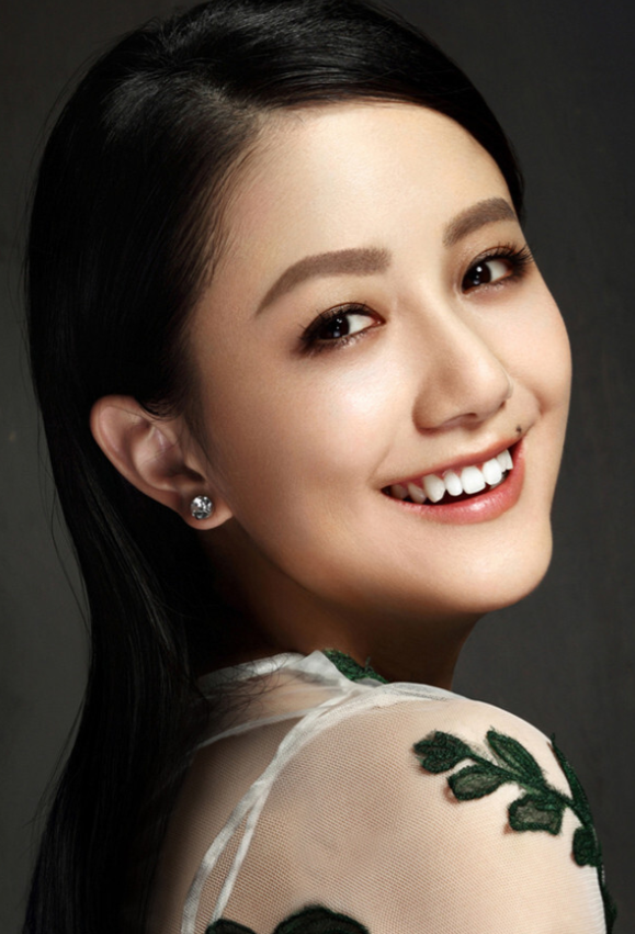 李倩嘴角的这颗痣，到底对她影响多大？