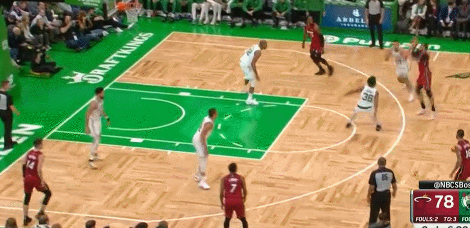 nba最年輕球員（兩個歷史第一！塔圖姆爆砍49+11！NBA歷史第一年輕900+三分球員）