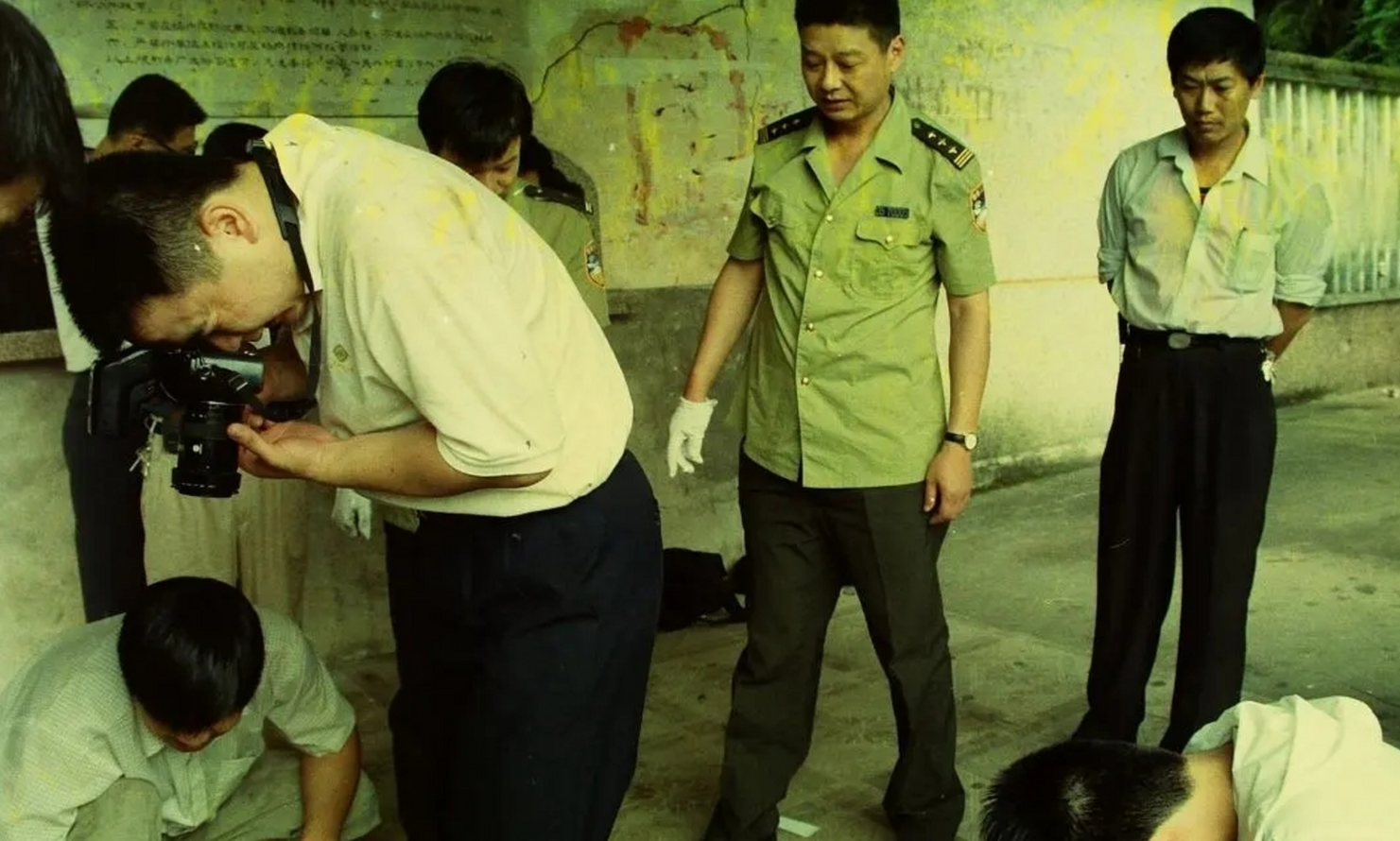 出轨女人内裤痕迹图片(1999年女子惨死卧室) - 赤虎壹号