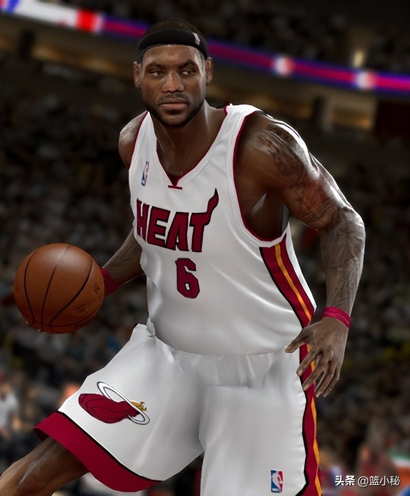 nba以前的游戏有哪些（NBA2K：2K4-2K22中詹姆斯的系列模型变化如何？曾经多少人的青春）