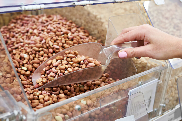 吃花生，能养生？研究发现：每天吃4-5粒花生，能让血管更健康