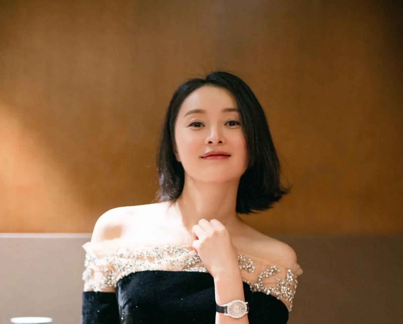 中国中年女演员图片