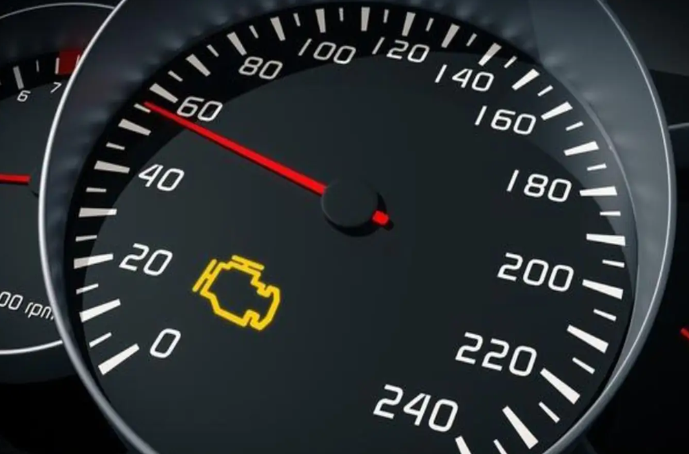 发动机故障灯亮 发动机故障灯永远不亮-世界十大之最