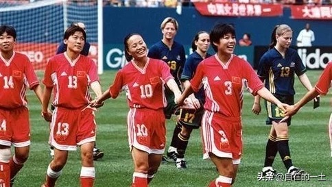 德国女足07世界杯(铿锵玫瑰闪耀世界，玫瑰碗永留遗憾！1999——女足世界杯（3）)