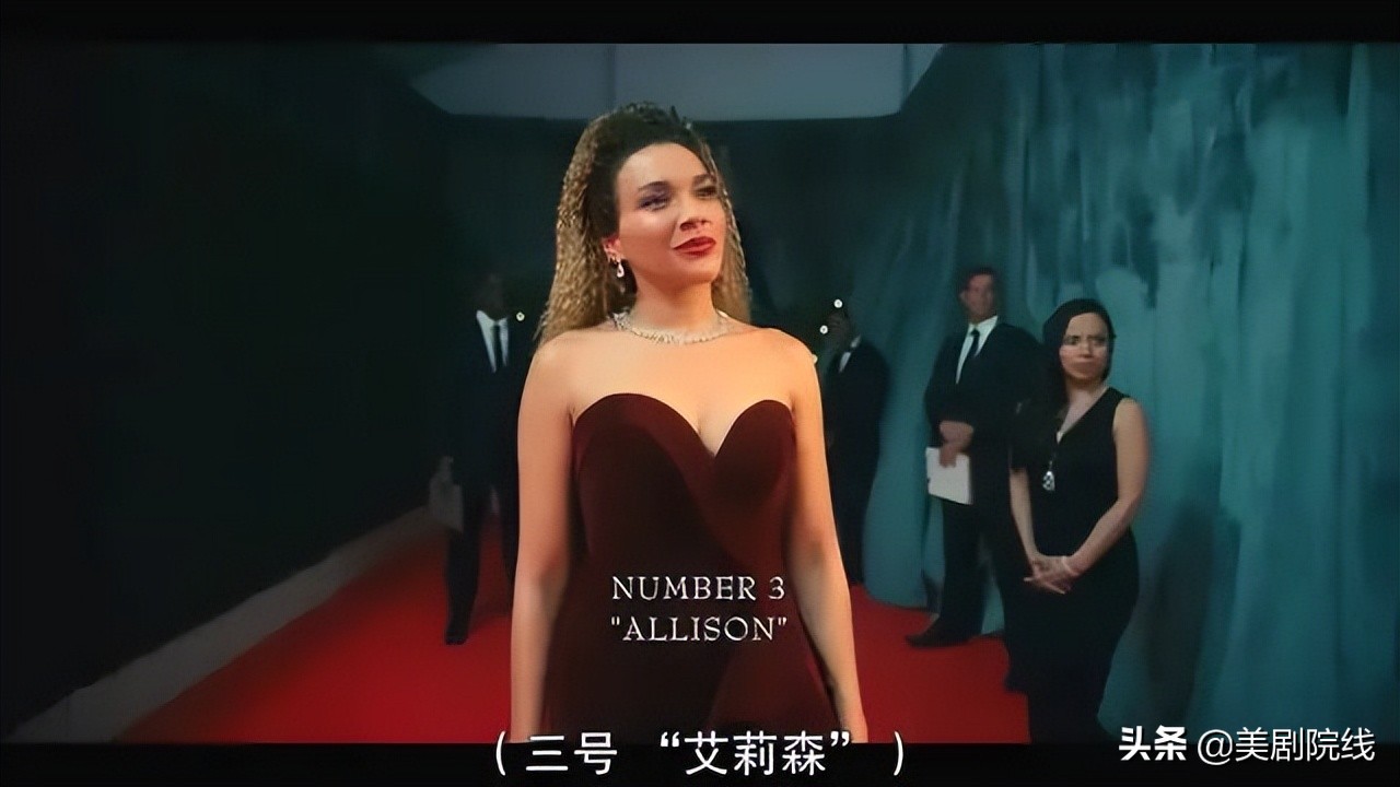 Netflix收视三连冠，爆款漫改美剧上线了