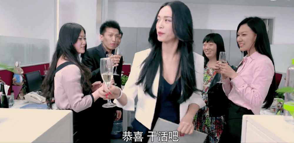 都是演律师和姐弟恋，把江疏影和姚晨一对比，差距就太明显了