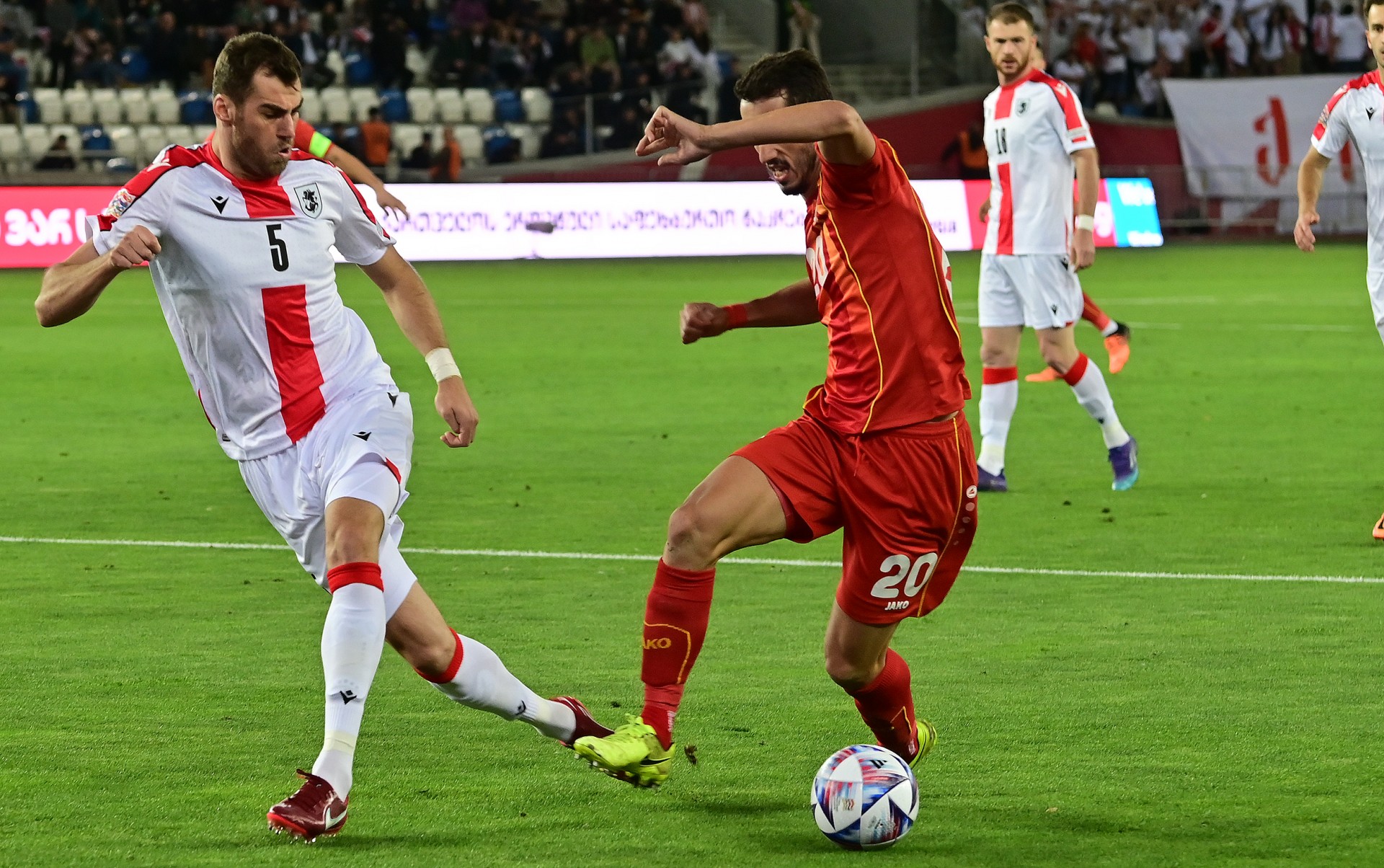 格鲁吉亚篮球超级联赛排名(10场比赛8胜2平,球队稳获升级资格,这支