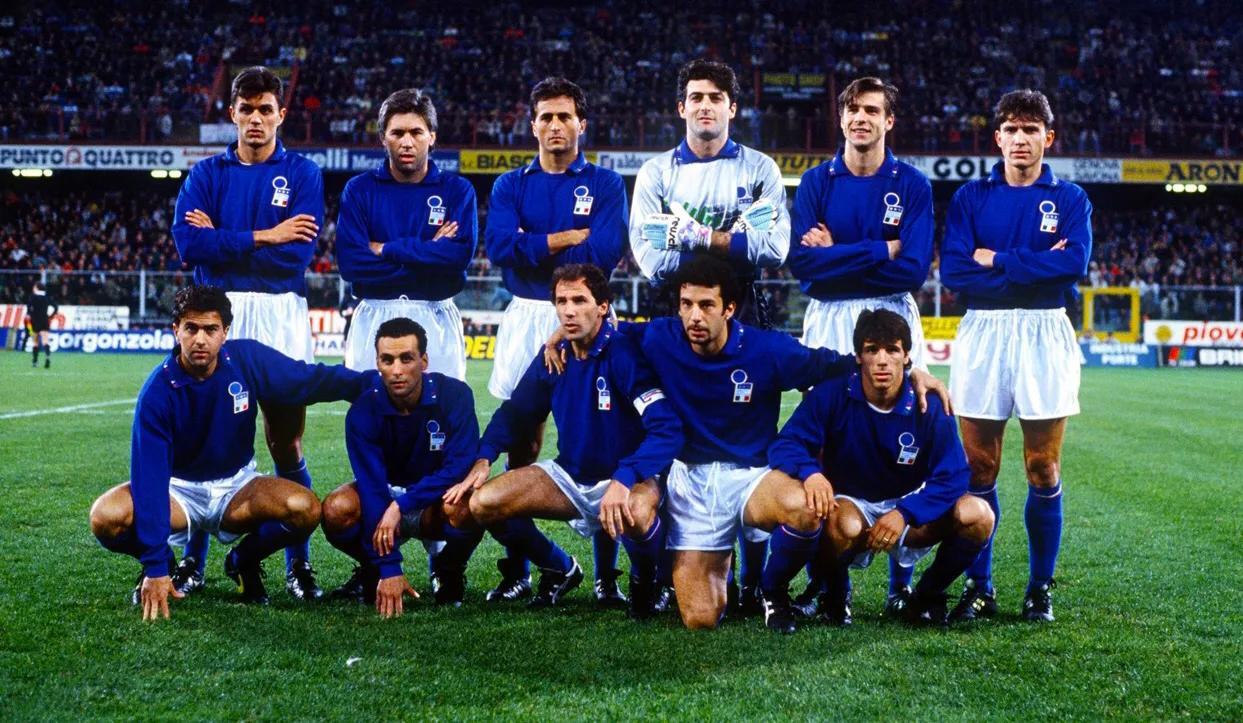 2020意大利足球队全家福(「星图」讲述意大利球员弗朗西斯科·巴亚诺的足球生涯)