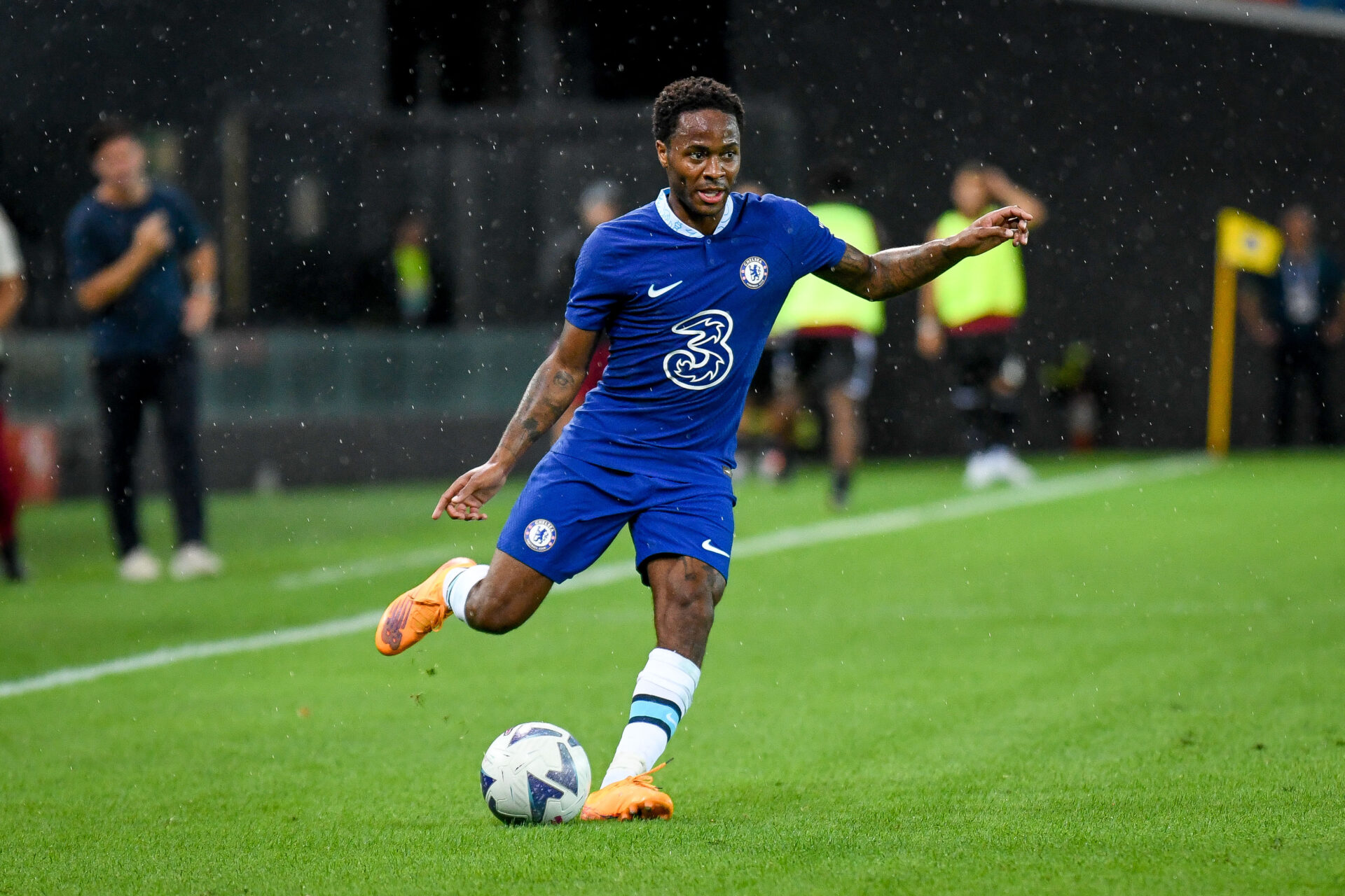 新赛季哪里有英超（倒计时1天！新赛季英超联赛来了，榜首球队上演伦敦德比揭开序幕）