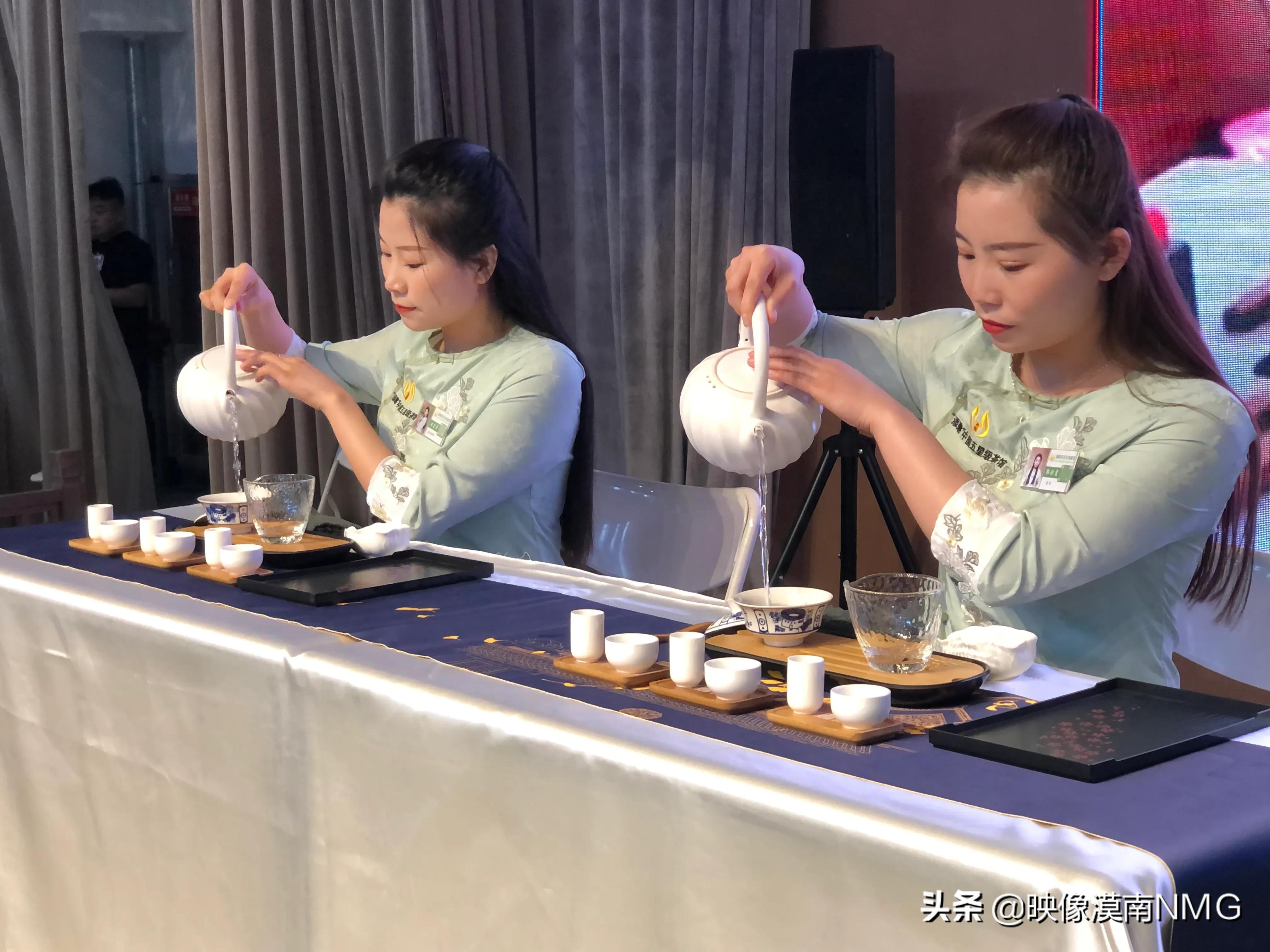 奶茶飘香共享美好——内蒙古第三届国际茶日活动在展览馆开幕