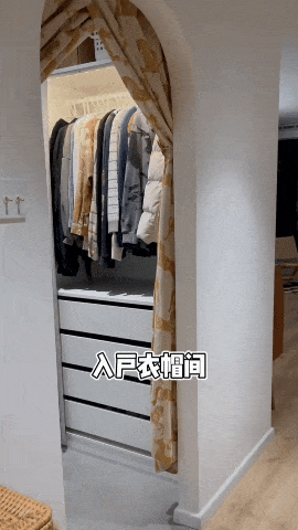 长租70㎡的房子，花4万爆改出租屋，房东看到后：明年的租金免了