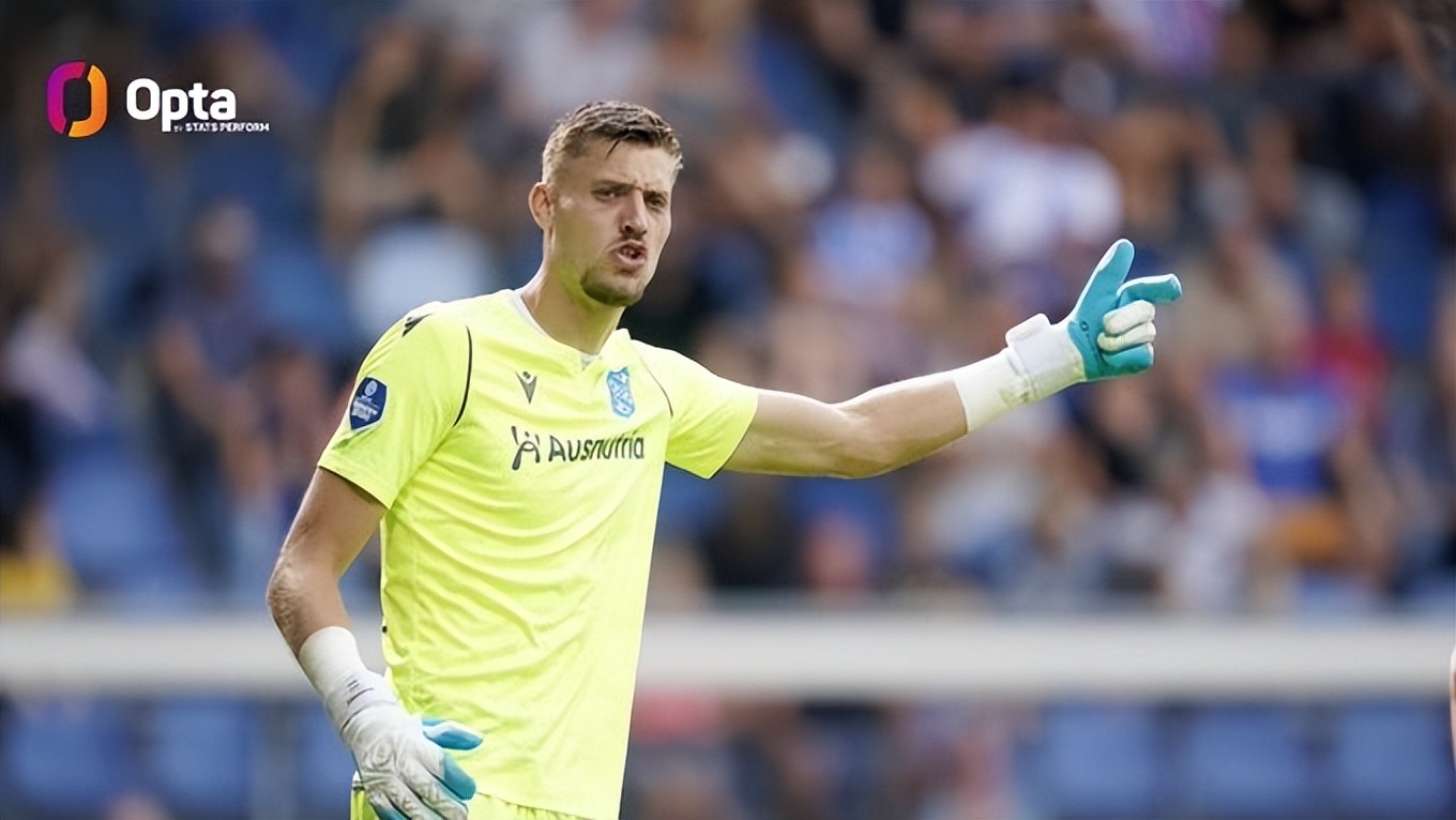 安德里斯·诺珀特的状况则与马克·弗莱肯接近:六场比赛,四场完封,但