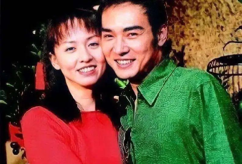 2021年，这10对明星夫妻相继离婚：是婚姻太难？还是娱乐圈太浊？
