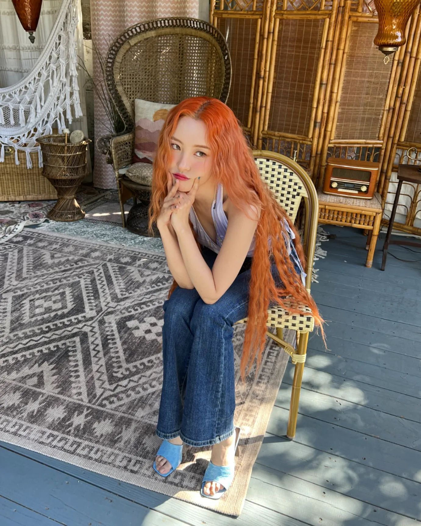 超长及膝橙色长发宣美晒近照卡通般的视觉像美人鱼一样迷人