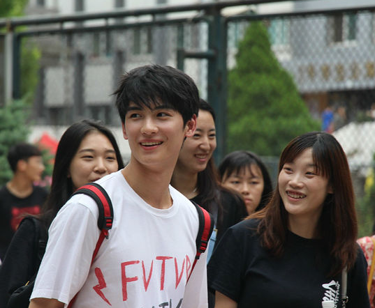 大学里“先苦后甜”的3个专业，学习过程很辛苦，就业时让人羡慕