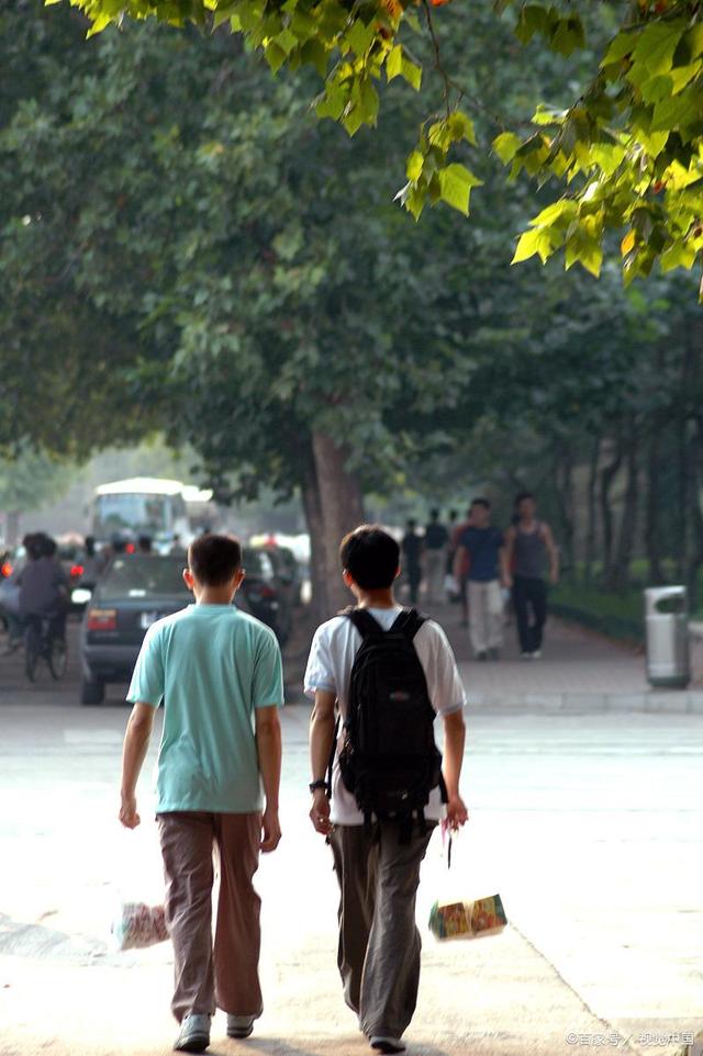 放假通知！2022全国多所大学暑假时间已确定，还有一个好消息