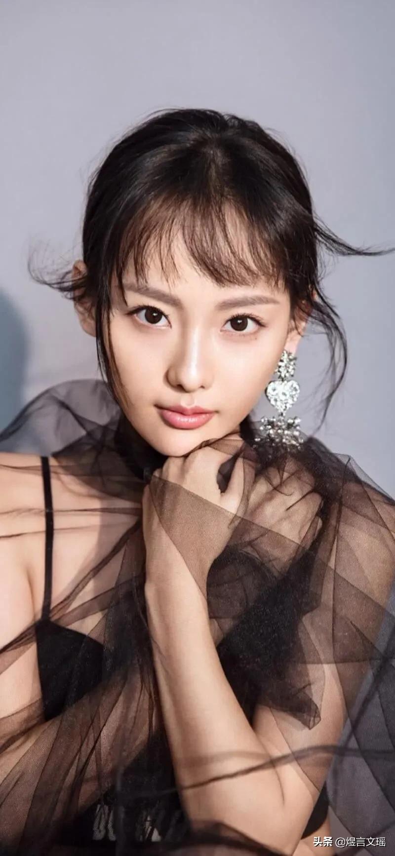 一日一星之张嘉倪