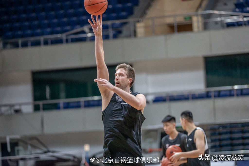 賈斯汀漢密爾頓場均數據（CBA北京首鋼官宣，漢密爾頓歸來！近2個賽季的主要數據都在這里了）